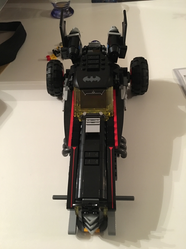 Review: Lego The Batman Movie – The Batmobile (70905)