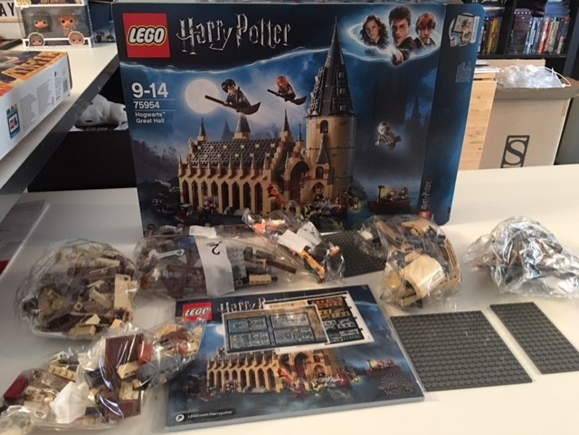 harrypotter-lego-greathall-021