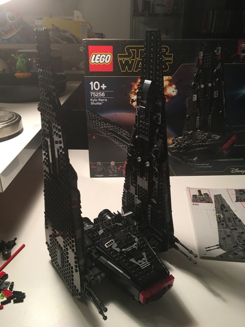 kyloren_shuttle_lego52