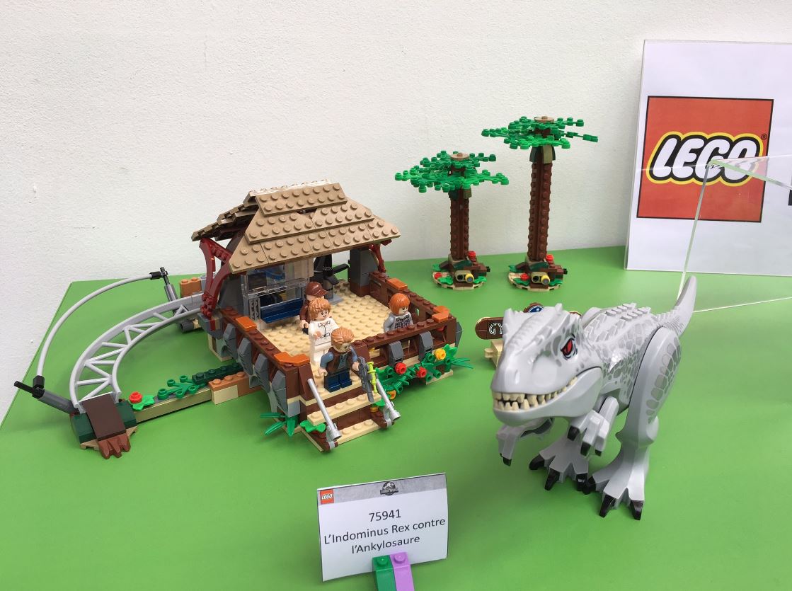 jurassiworldlego-02