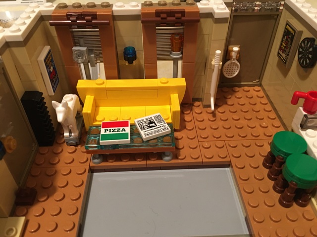 Review: Lego Les appartements de Friends (10292) - Movie Objects