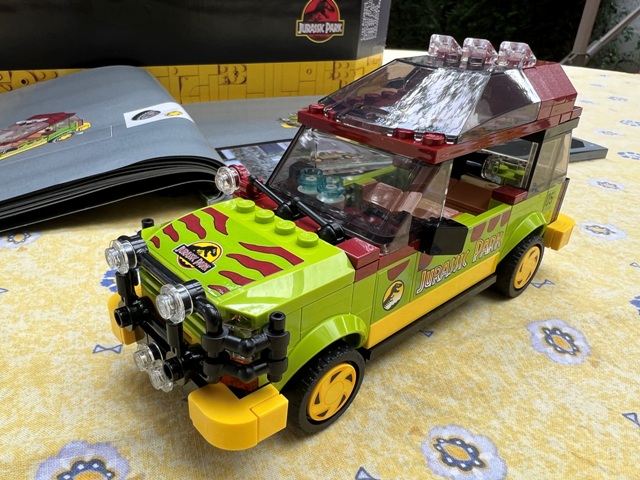 jurassicpark_lego_trexbreakout24